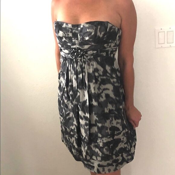 BCBG MAXAZRIA SILK BLEND STRAPLESS MINI DRESS - Picture 1 of 7
